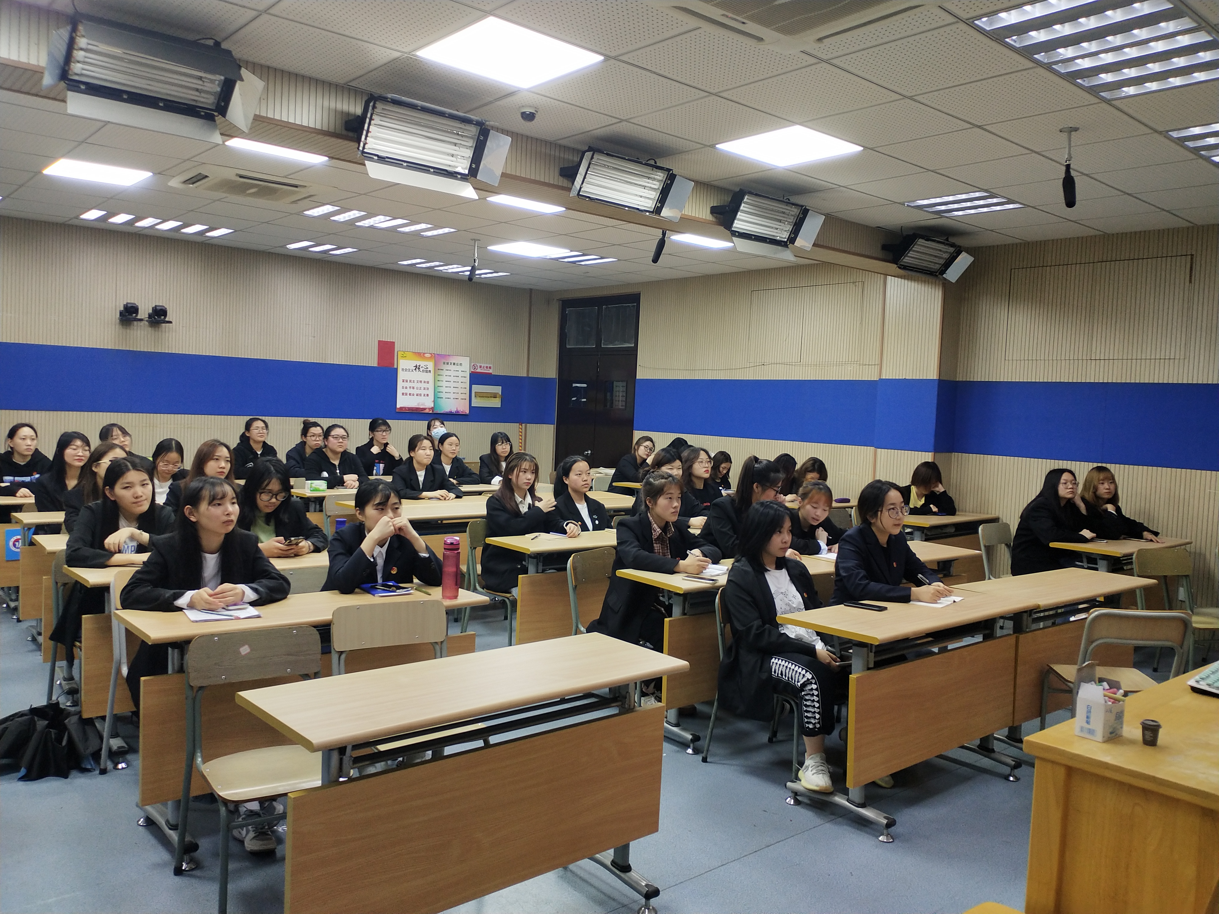微信图片_20210427174156.jpg