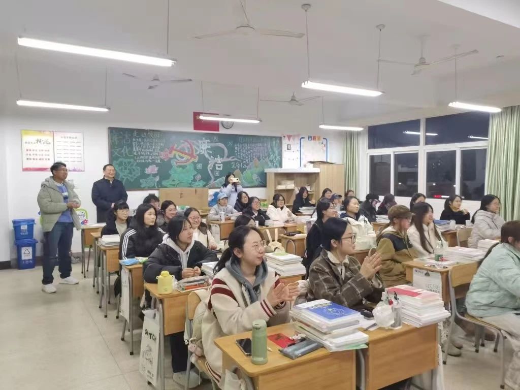 春归启新章 同心赴新程.jpg
